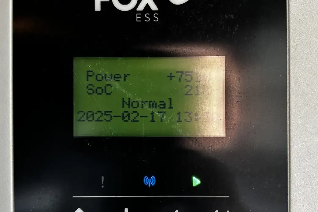 Inverter display reporting normal operation after commissioning